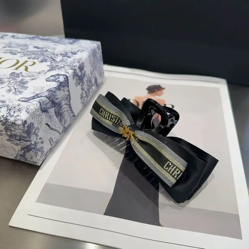 Dior Hair Grab Clip hh04